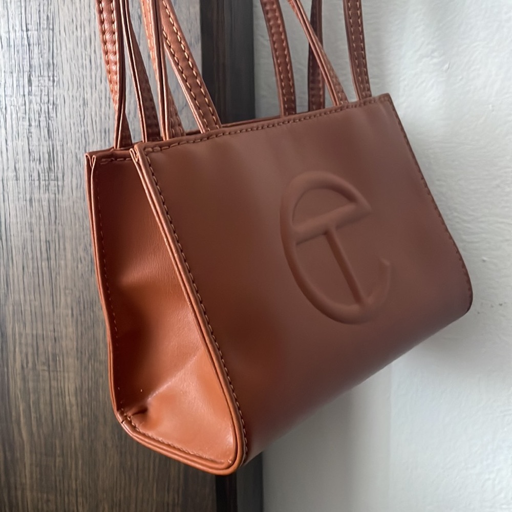 Small Tan Telfar bag 🤎 - Picture 2 of 5